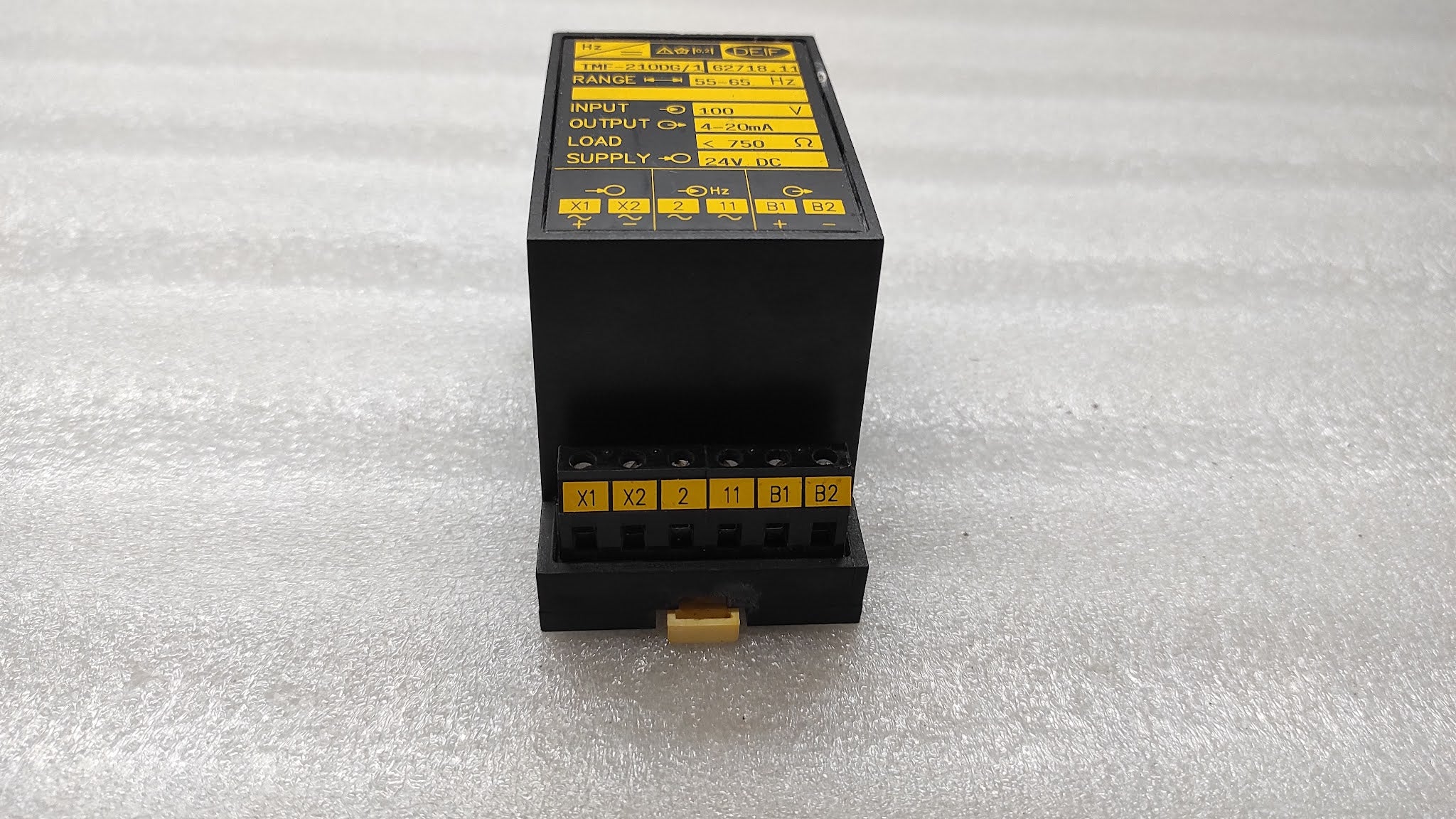 DEIF TMF-210DG/1 TRANSDUCER 55-665Hz 24VDC