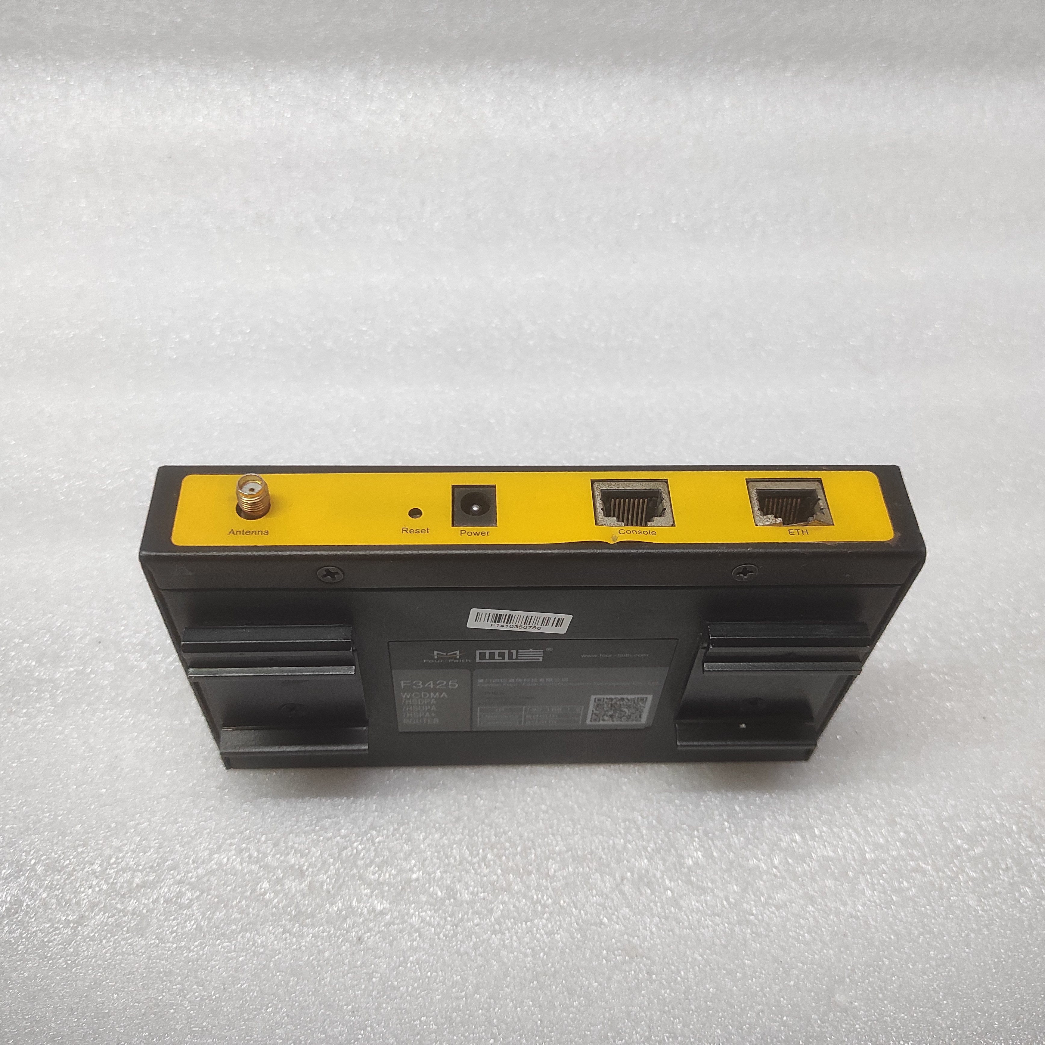 FOUR FAITH F3425 INDUSTRIAL ROUTER HSPA+ WITHOUT POWER CABLE