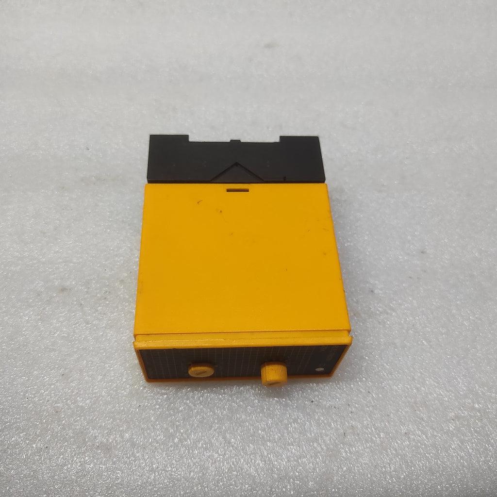SELECTRON GZEK 21 UNIVERSAL TIMER 220-240V