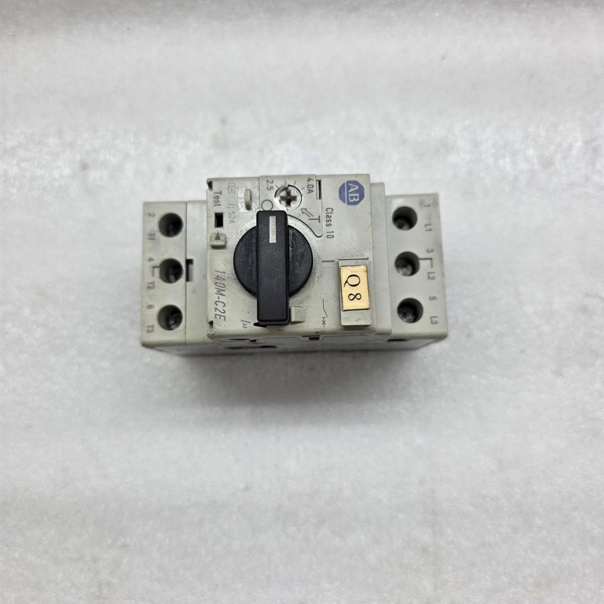 ALLEN BRADLEY CAT 140M-C2E-B40 MOTOR PROTECTOR BREAKER 2.5-4.0A