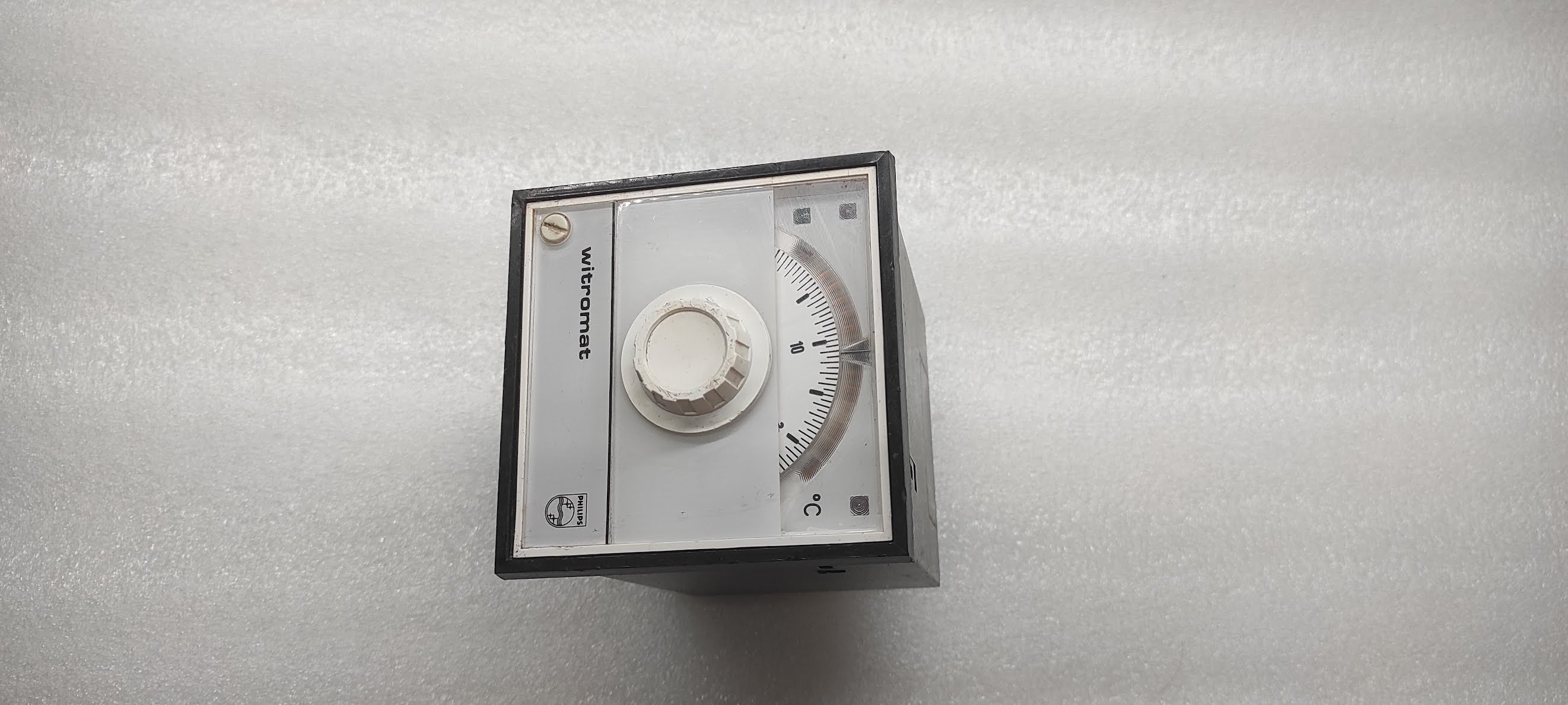 PHILLIPS WITROMAT TEMPERATURE CONTROLLER