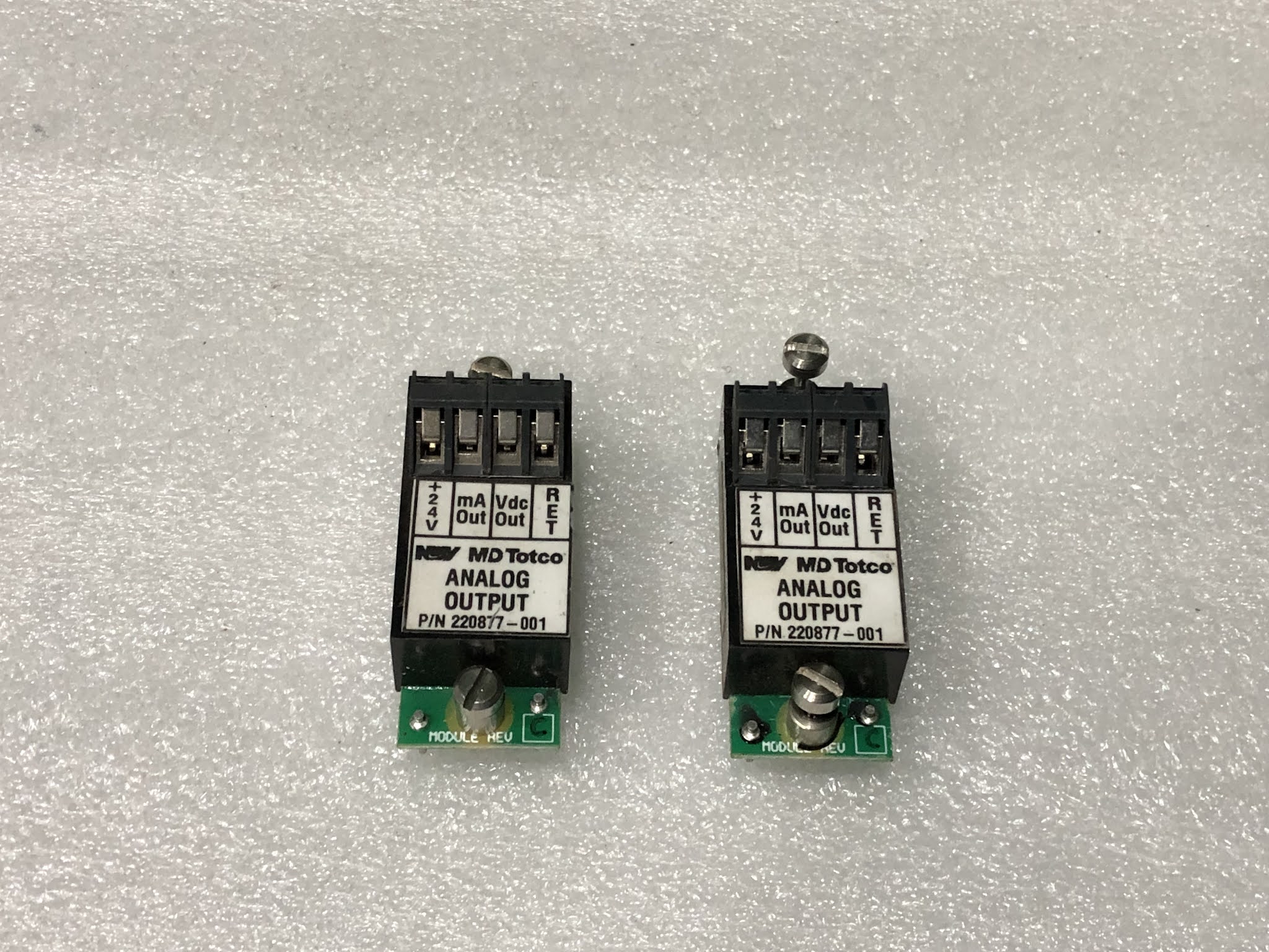MD TOTCO 220877-001 ANALOG OUTPUT MODULE