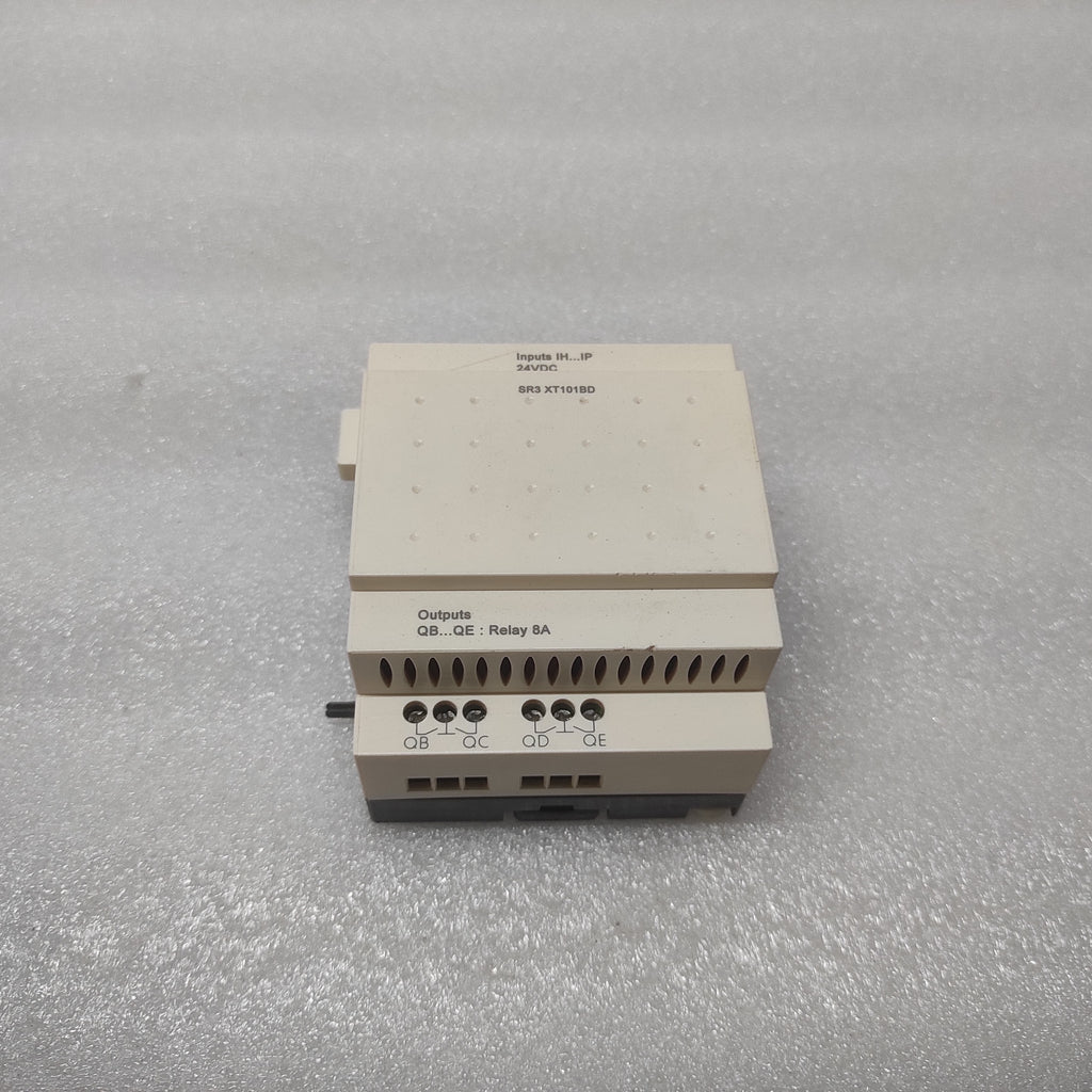 SE ZELIO SR3 XT101BD DISCRETE I/O EXTENSION MODULE 88960221