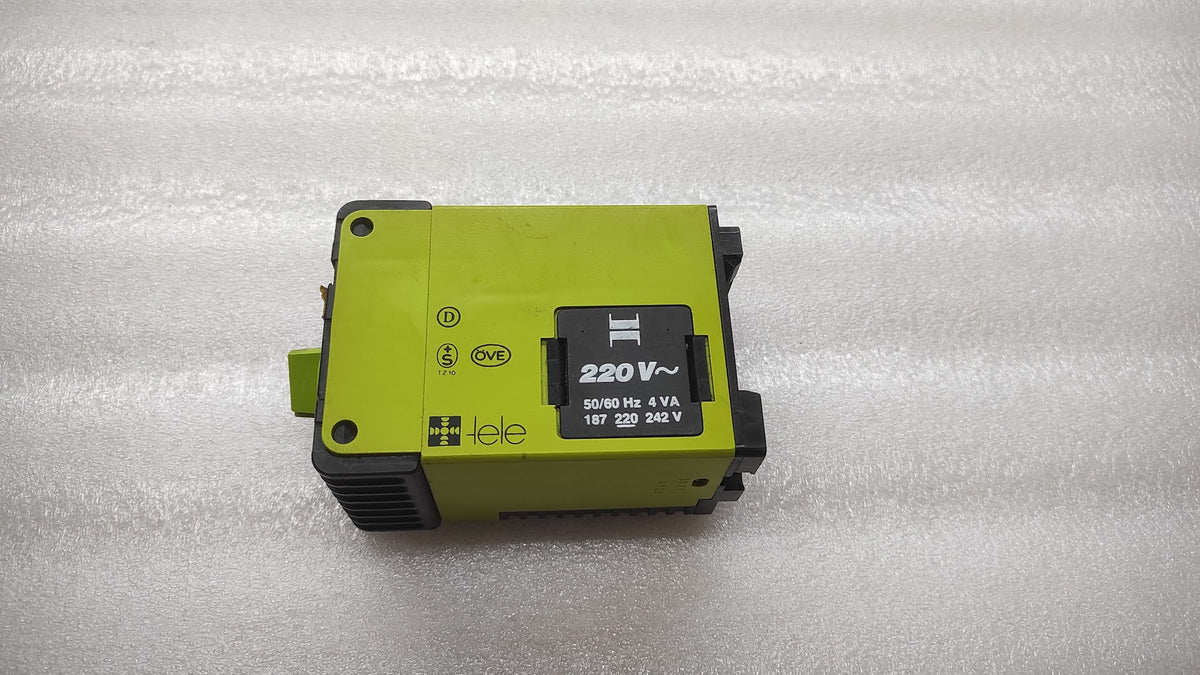 TELE OVE ER.K TIME RELAY 220V 0-30 SEC