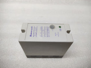HONEYWELL R4343-E1014 FLAME RELAY 230VAC
