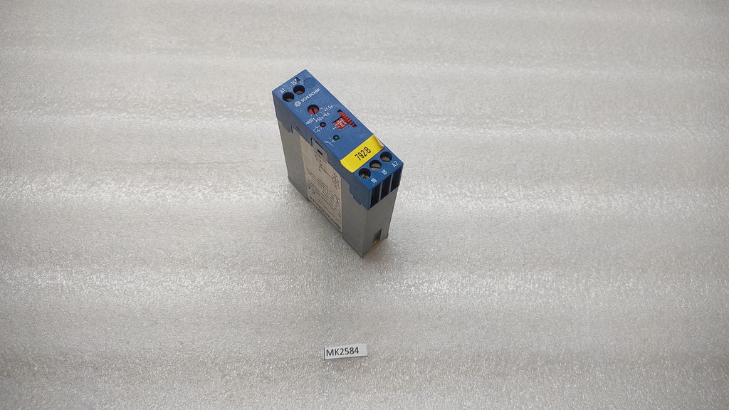 SCHLEICHER KZT71KM-G TIME RELAY 06508898 24-240VAC 0.15-400S