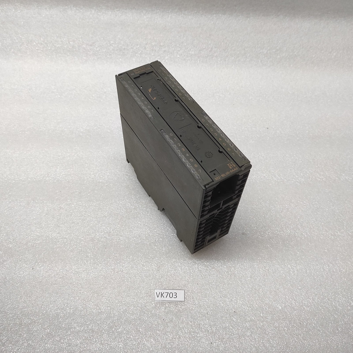 SIEMENS SM322 DIGITAL OUTPUT MODULE 6ES7 322-1BL00-0AA0