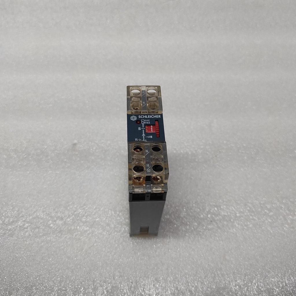 SCHLEICHER KZT110-C TIME DELAY RELAY 06013695-513-037 0.5-10S 230-240V