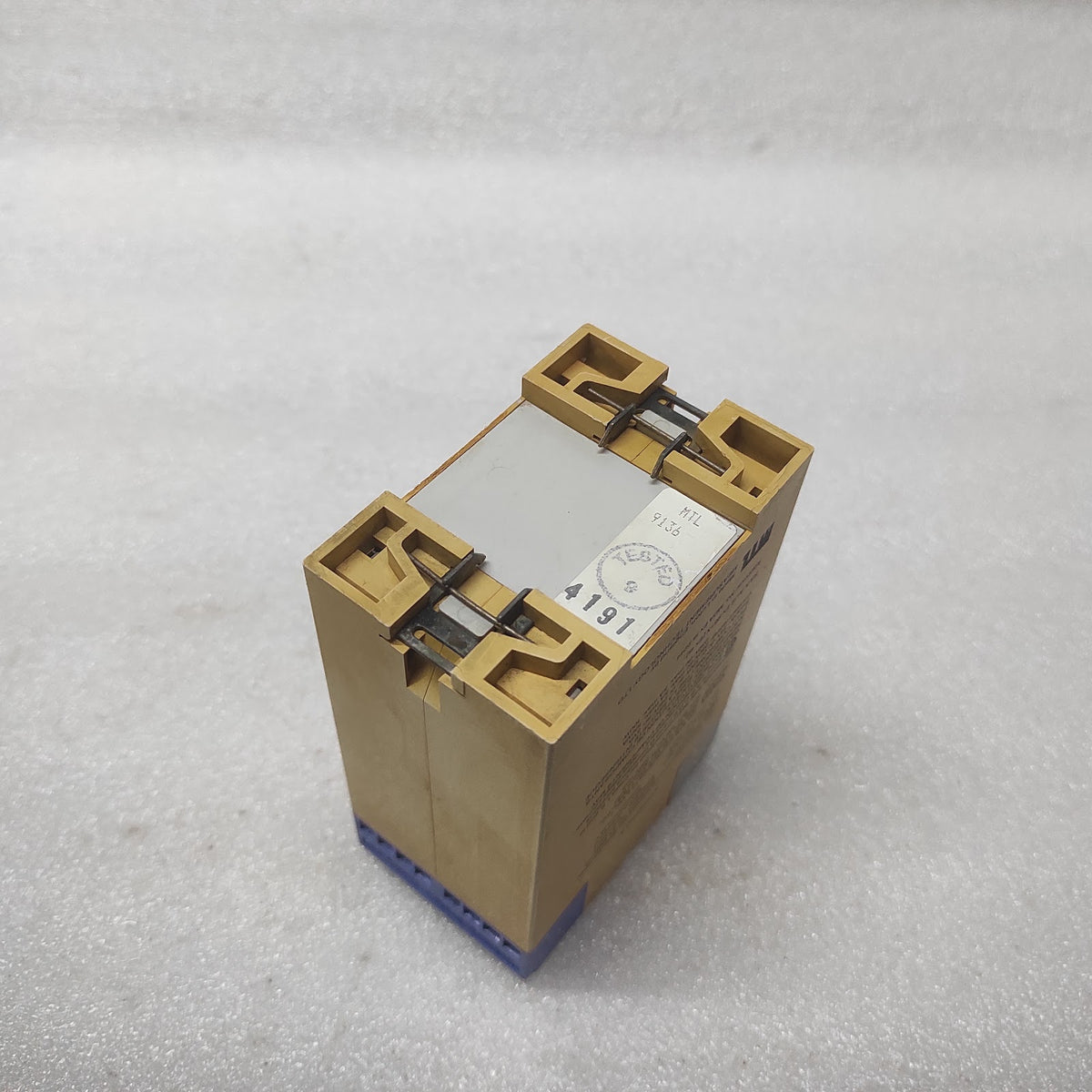 MEASUREMENT TECHNOLOGY MTL2213 3-CH SWITCH PROXIMITY DETECTOR RELAY