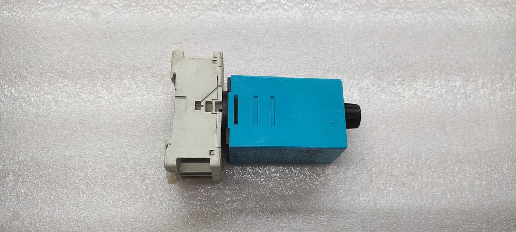 IDEC RTE-P1AD24 ELECTRONIC TIMER 24VAC-DC