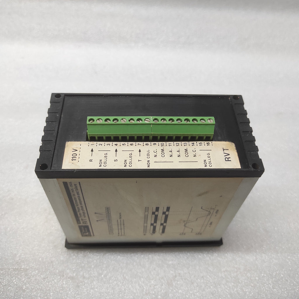LOVATO ELECTRONIC DIVISION RVT 3-PH VOLT METER 110
