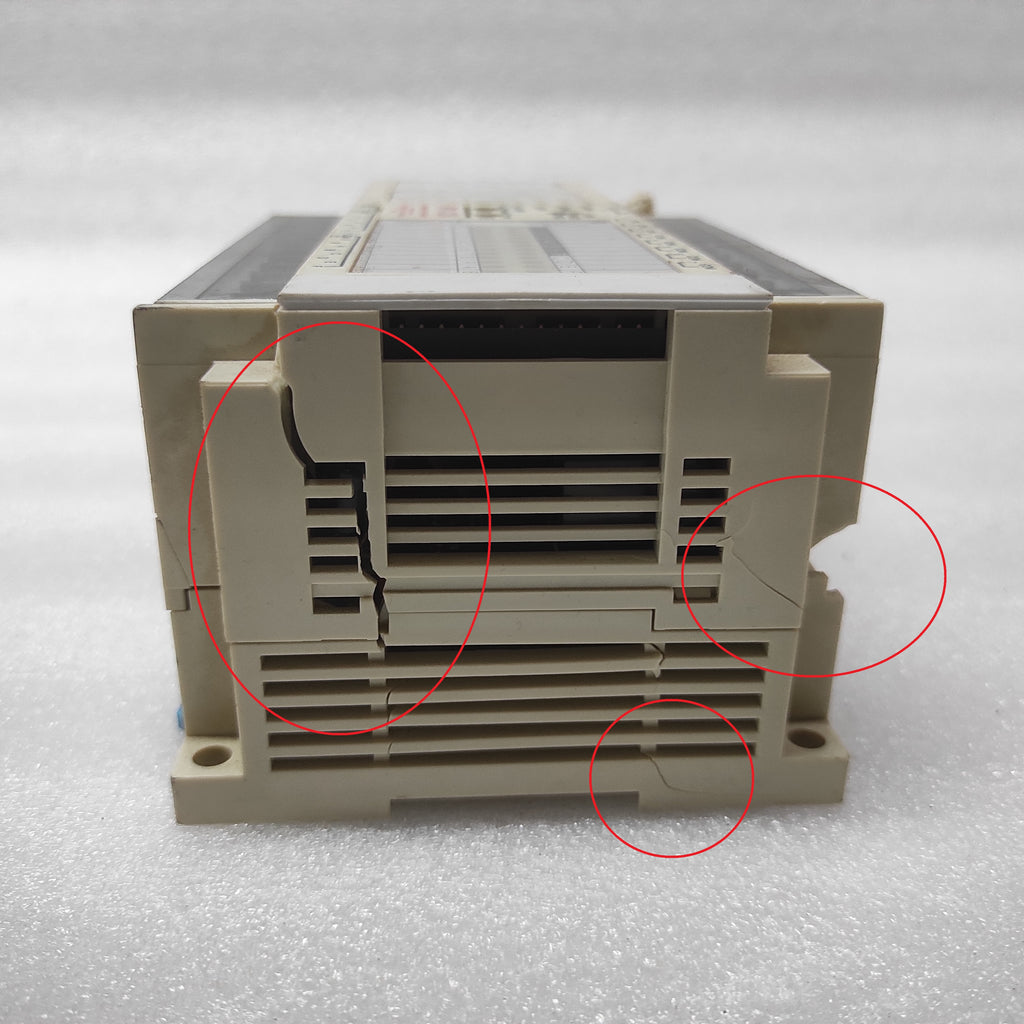 CUTLER HAMMER FP1-C24 COMPACT PLC MATSUSHITA ELECTRIC FOR PARTS