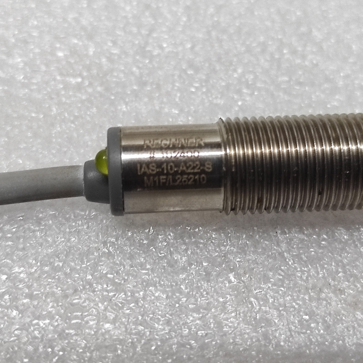 RECHNER SENSOR IAS-10-A22-SM1F/L25210 INDUCTIVE SENSOR 102400