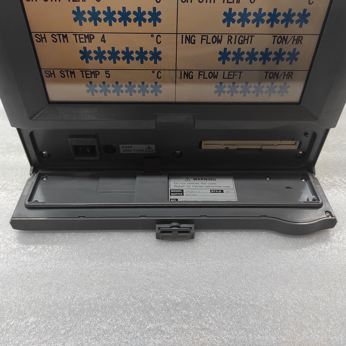 YOKOGAWA DX220-1-2 DAQ STATION DX200-S60 DIGITAL CHART RECORDER 100-240VAC