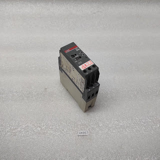 ABB CT-ERS.22 ON DELAY TIME RELAY 1SVR630100R3300 24-240VAC/24-48VDC