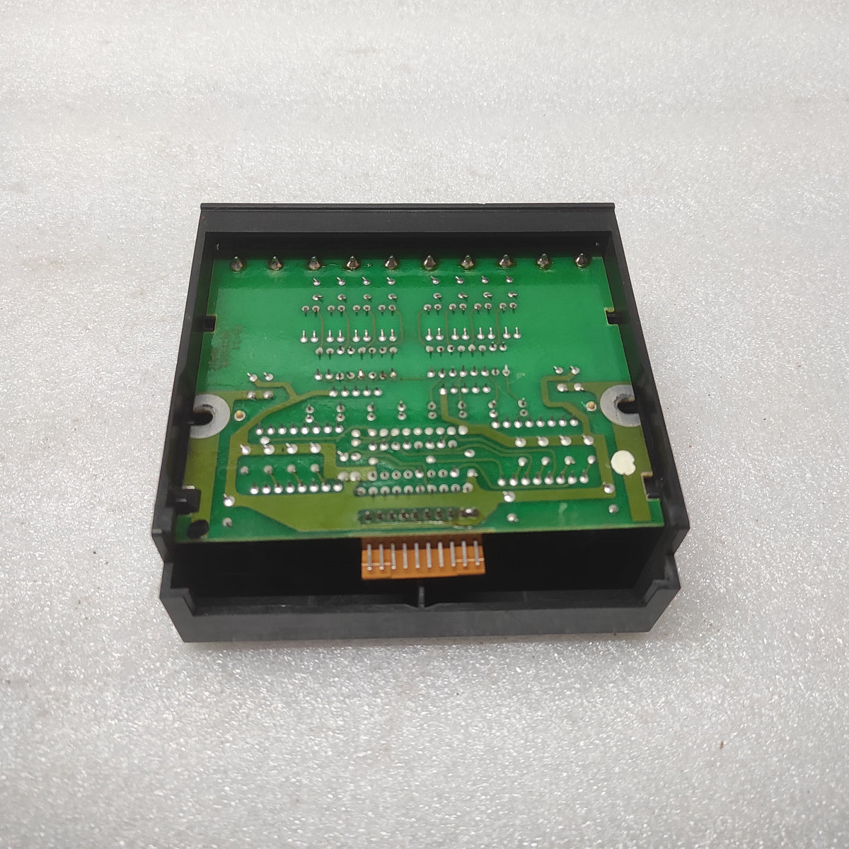 IDEC PFJ-N082U 8-DC INPUT MODULE