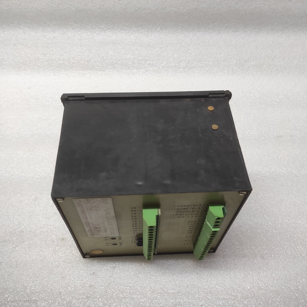 BENDER IRD-800-MYX INSULATION MONITOR A-ISOMETER 115/220/380/440V