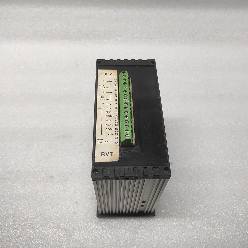LOVATO ELECTRONIC DIVISION RVT 3-PH VOLT METER 110