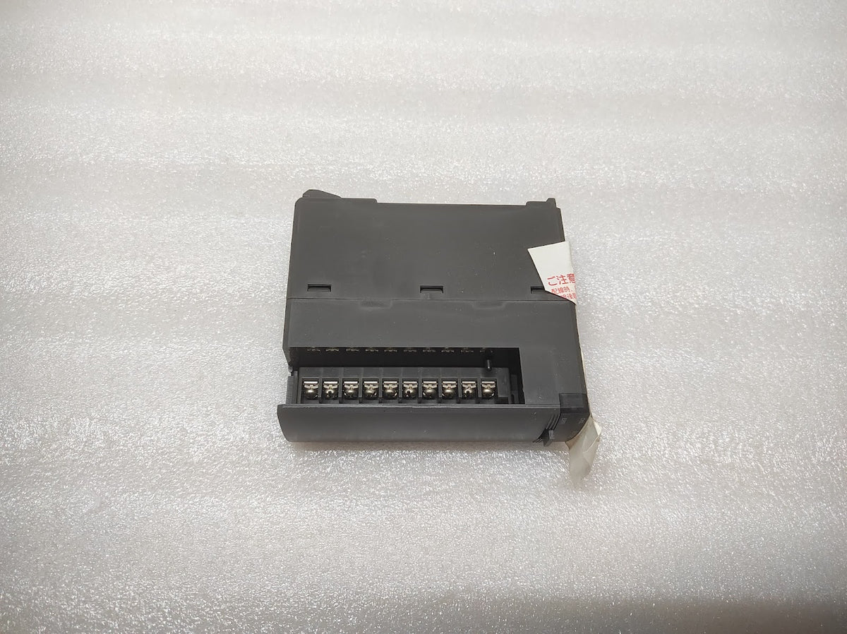 FUJI NP1AX04-MR ANALOG INPUT MODULE