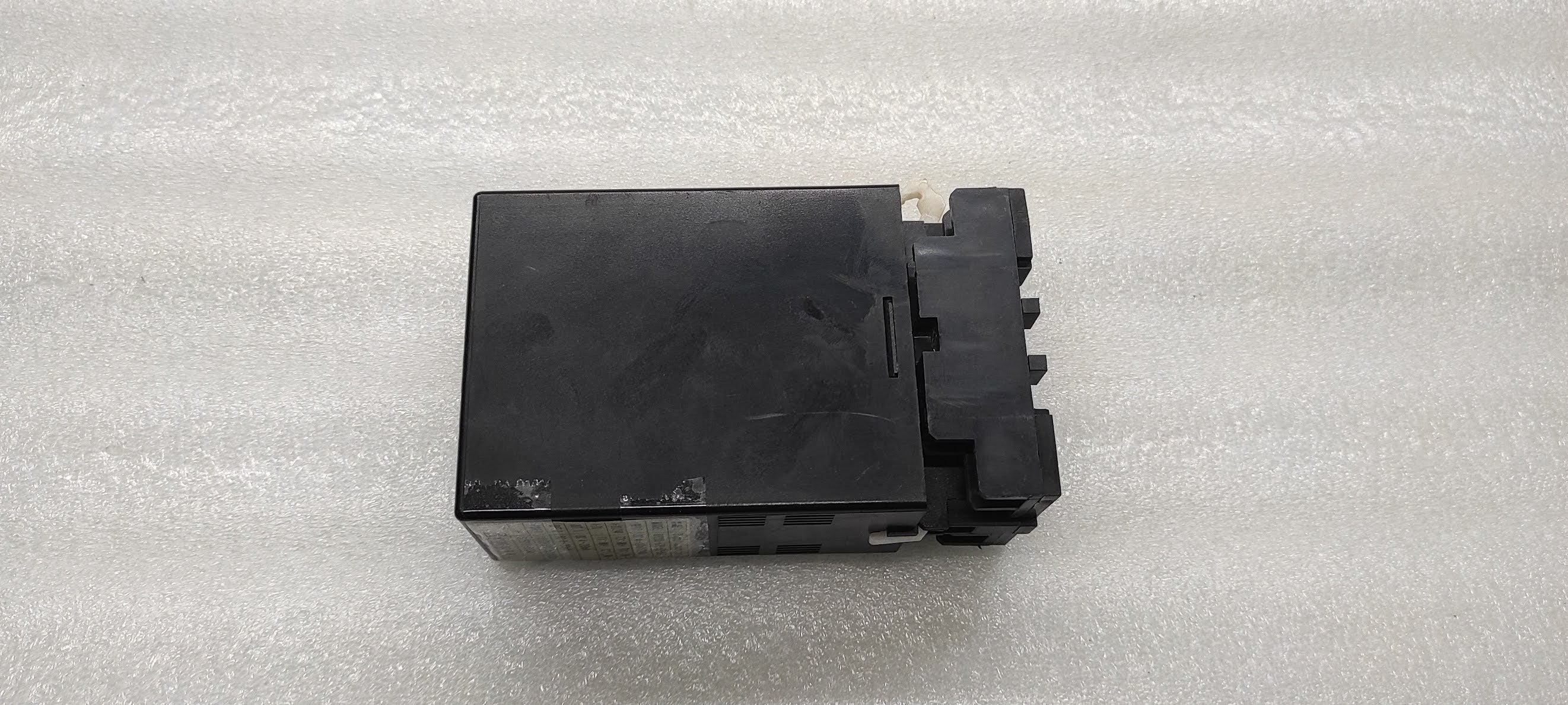 KYUNG KP200-52P-52-52 SIGNAL CONVERTER 110/220VAC