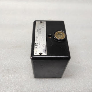 LANDIS & GYR LAE 10 FLAME SAFE GUARD 220V AC