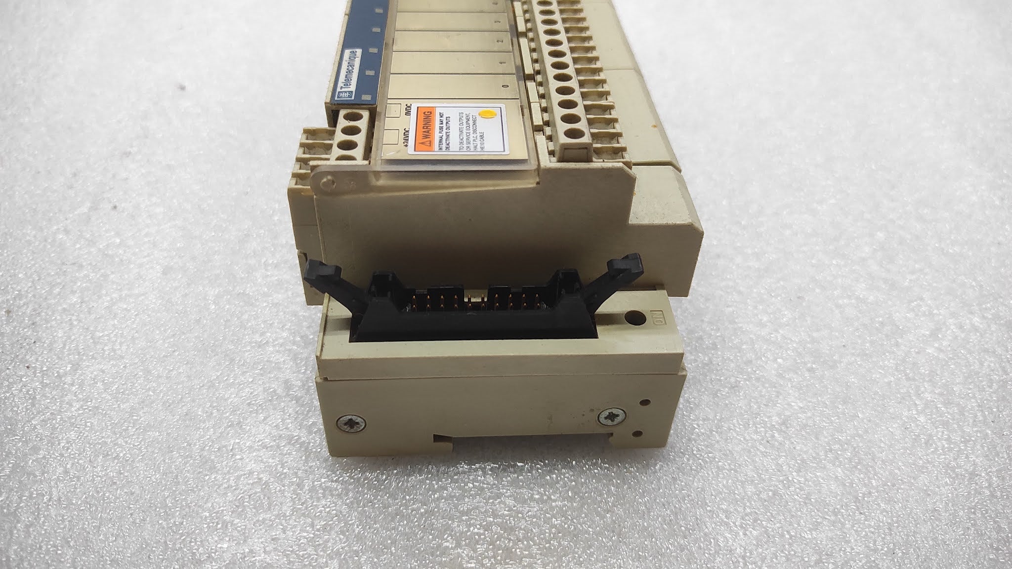TELE ABE7-R16S210 SUBBASE RELAY