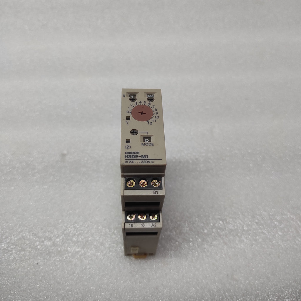 OMRON H3DE-M1 MULTIFUNCTION TIME DELAY RELAY 0.1S-120H 24-230VAC/DC