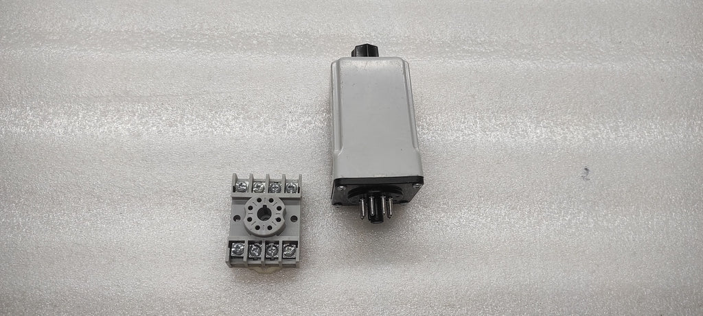 SIGNALINE 330-120V-10SEC OPERATE DELAY RELAY