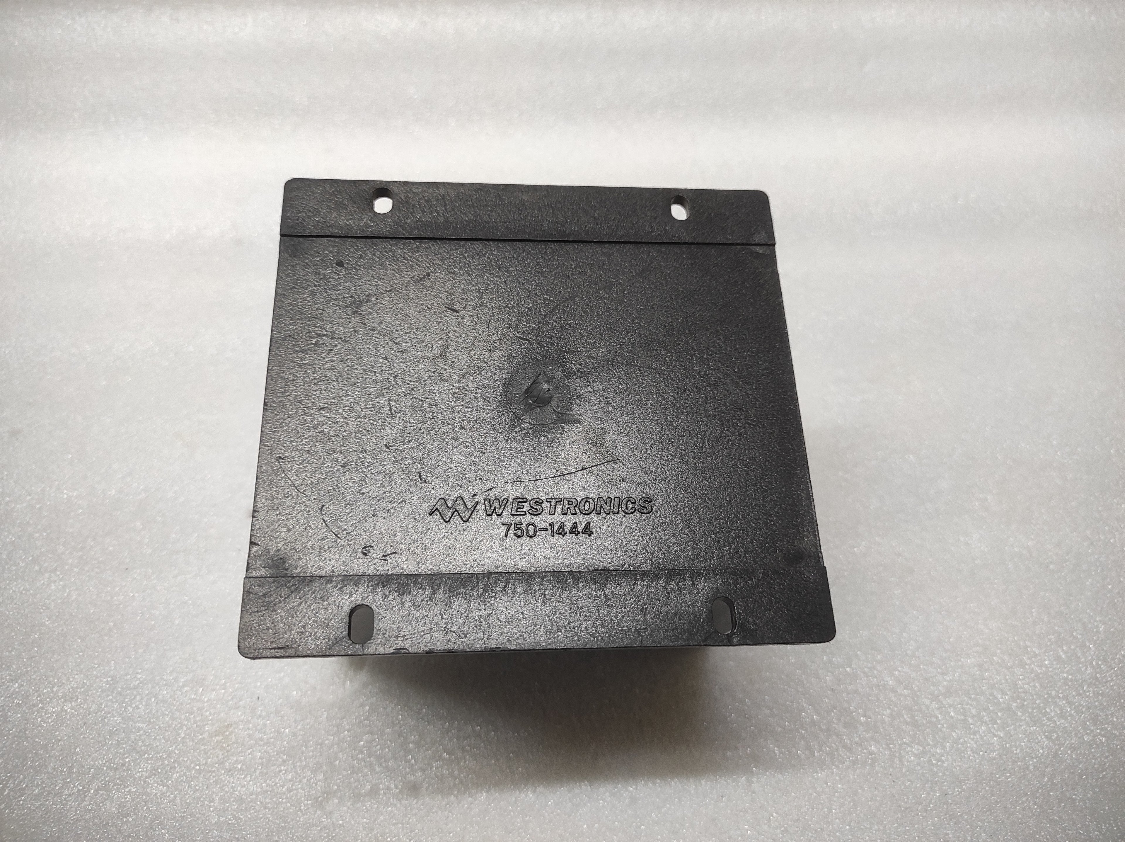 WESTRONICS SBAG-202 GROUNDING RESISTANCE MONITOR 170-270V
