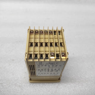 SHIMADEN SR62 TEMPERATURE CONTROLLER SR62-411-90-0000C 100-240V