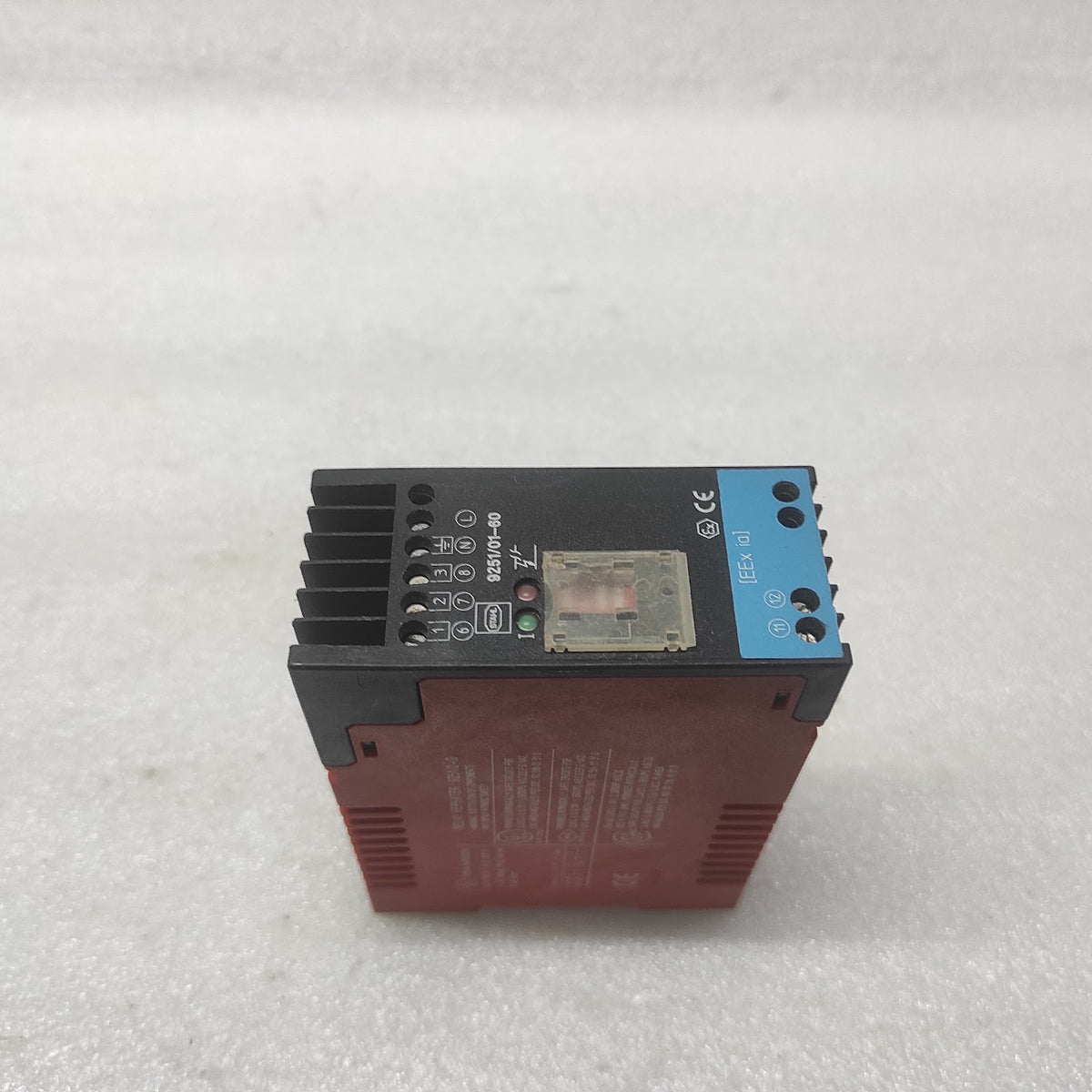 STAHL 9251/01-60 RELAY REPEATER 230VAC