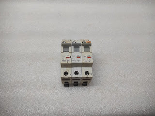 ALLEN BRADLEY CAT 1492-SP1C020 CIRCUIT BREAKER
