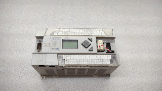 ALLEN BRADLEY CAT 1766-L32BXB MICROLOGIX 1400 32-POINT CONTROLLER 70595
