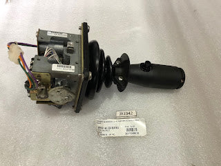 OEM CONTROLS JS6M15626 VARCO 3017249010 ROTARY ACTUATED PUSHBUTTON QAI3049 001
