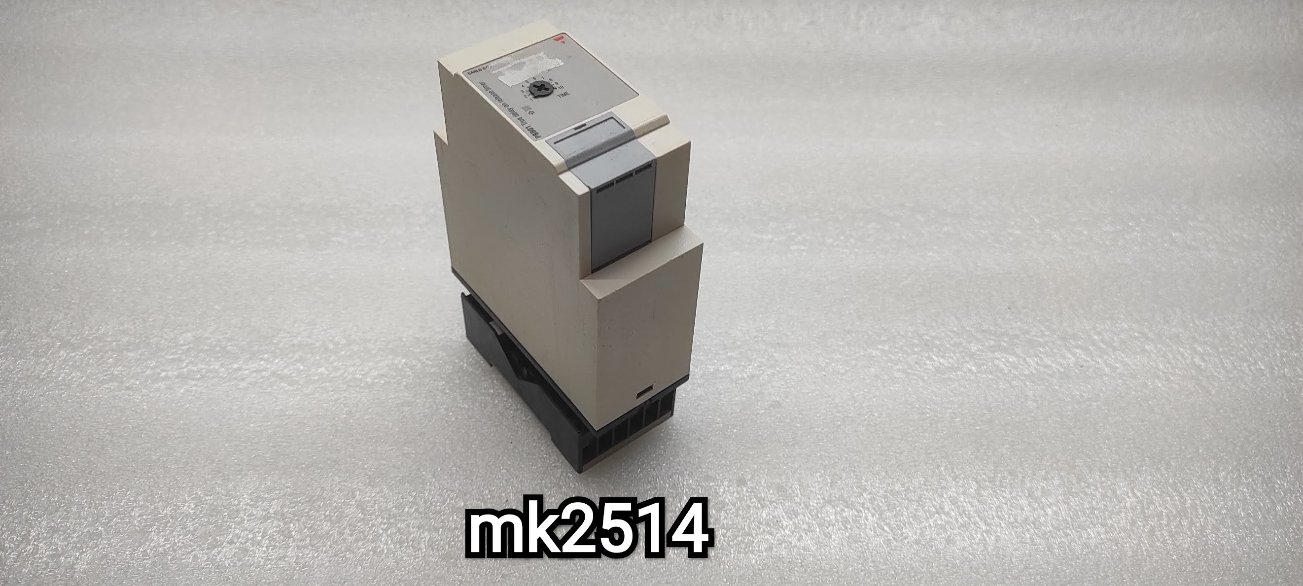 CARLO GAVAZZI PBB01DM24 TRUE DELAY  ON RELEASE TIMER 24-240VAC/DC