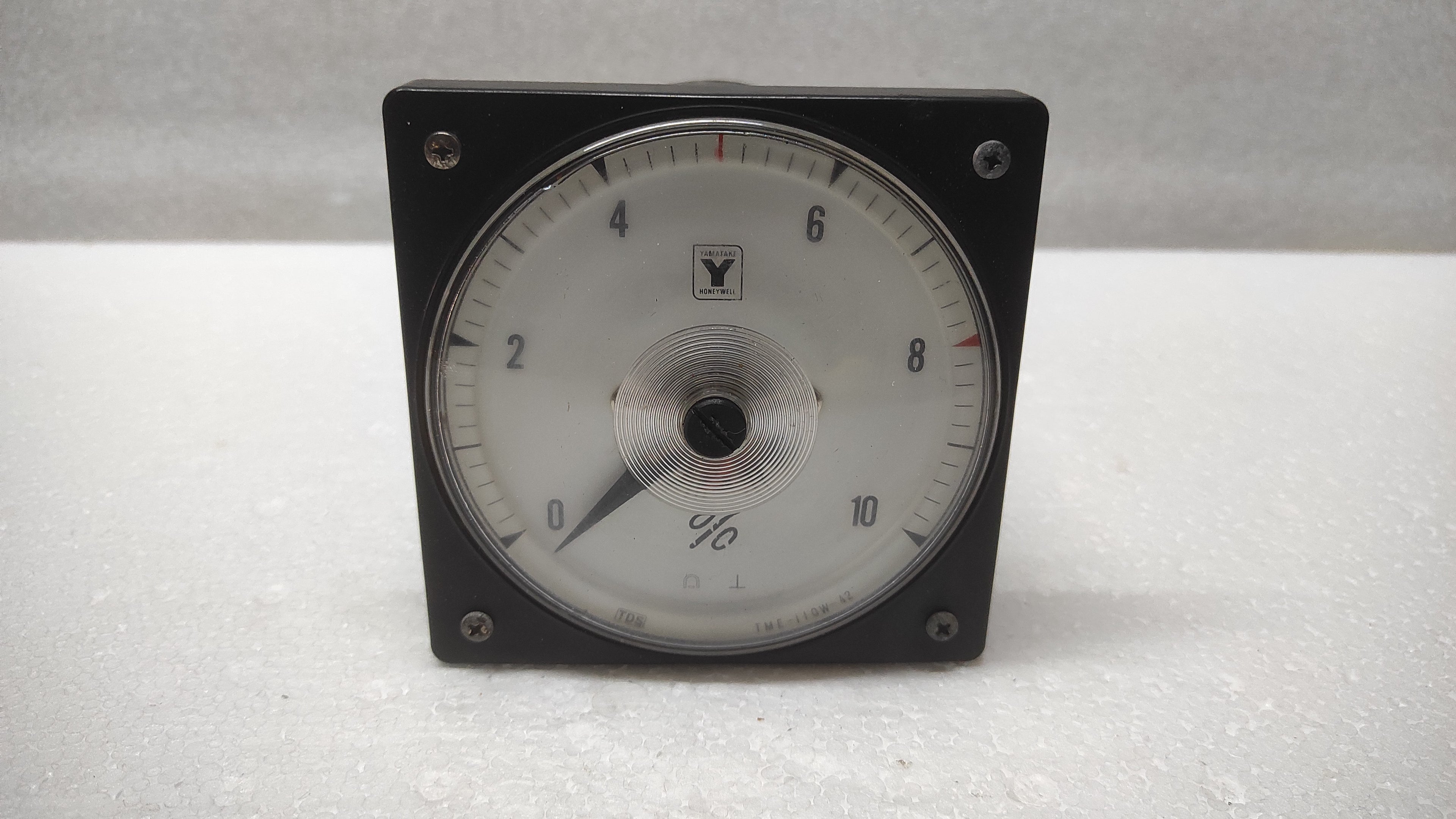 TDS TSURUGA TME-110W-42 PANEL METER
