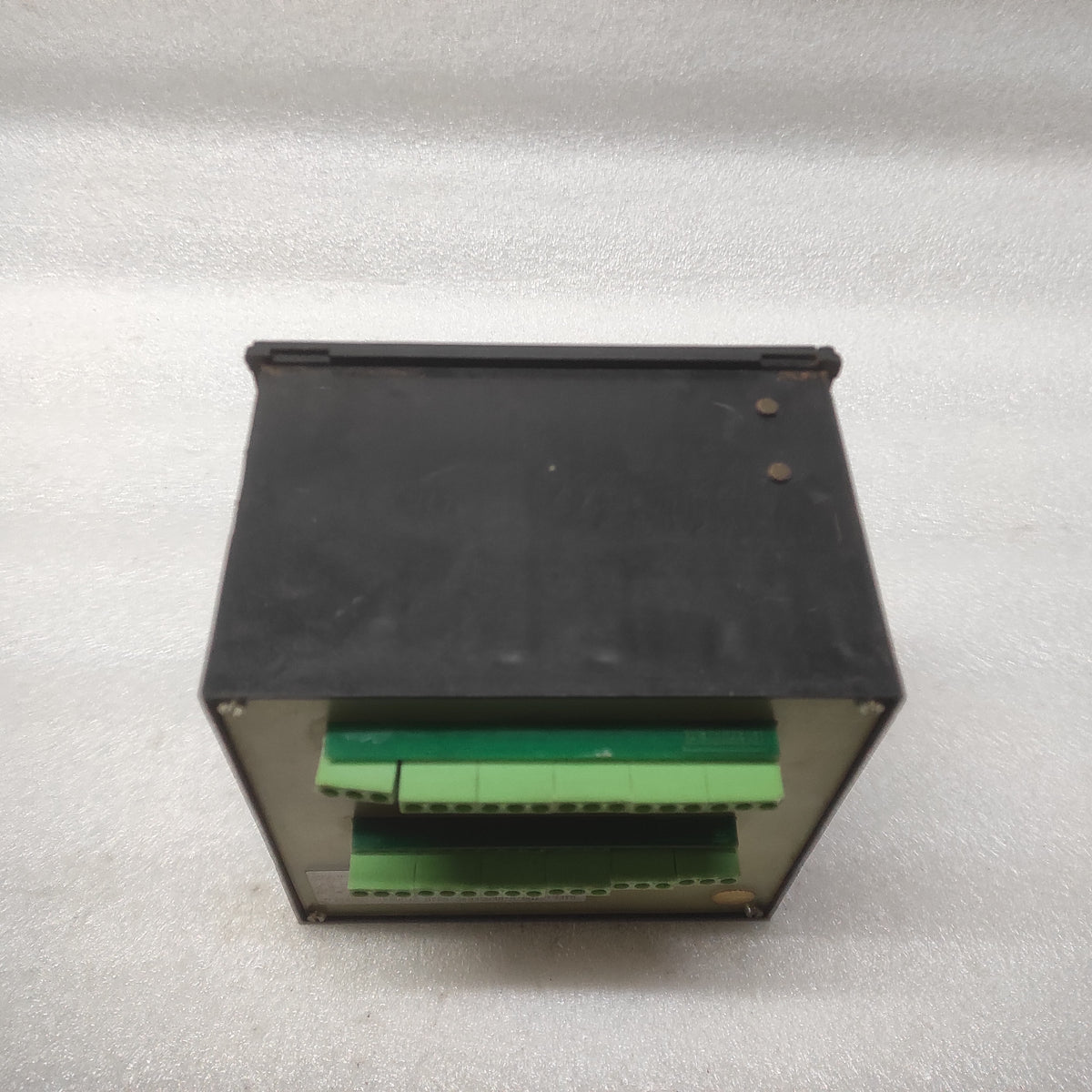 BENDER IRD-800-MYX INSULATION MONITOR A-ISOMETER 115/220/380/440V
