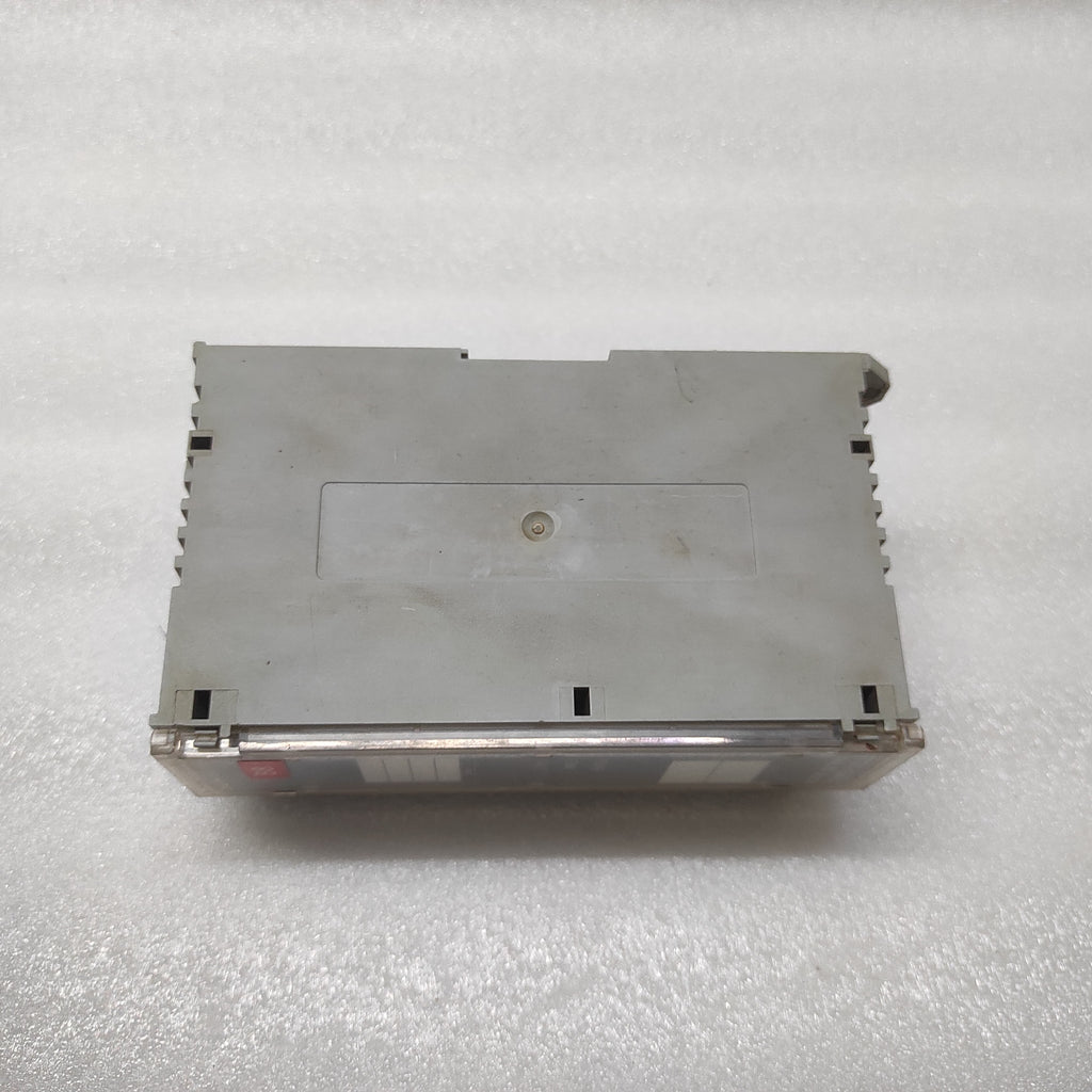ALLEN BRADLEY CAT 1791-N4V2 ANALOG BLOCK 120VAC