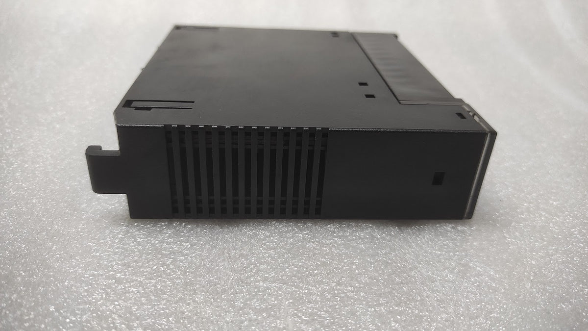 GE FANUC IC693MDL931D OUTPUT MODULE