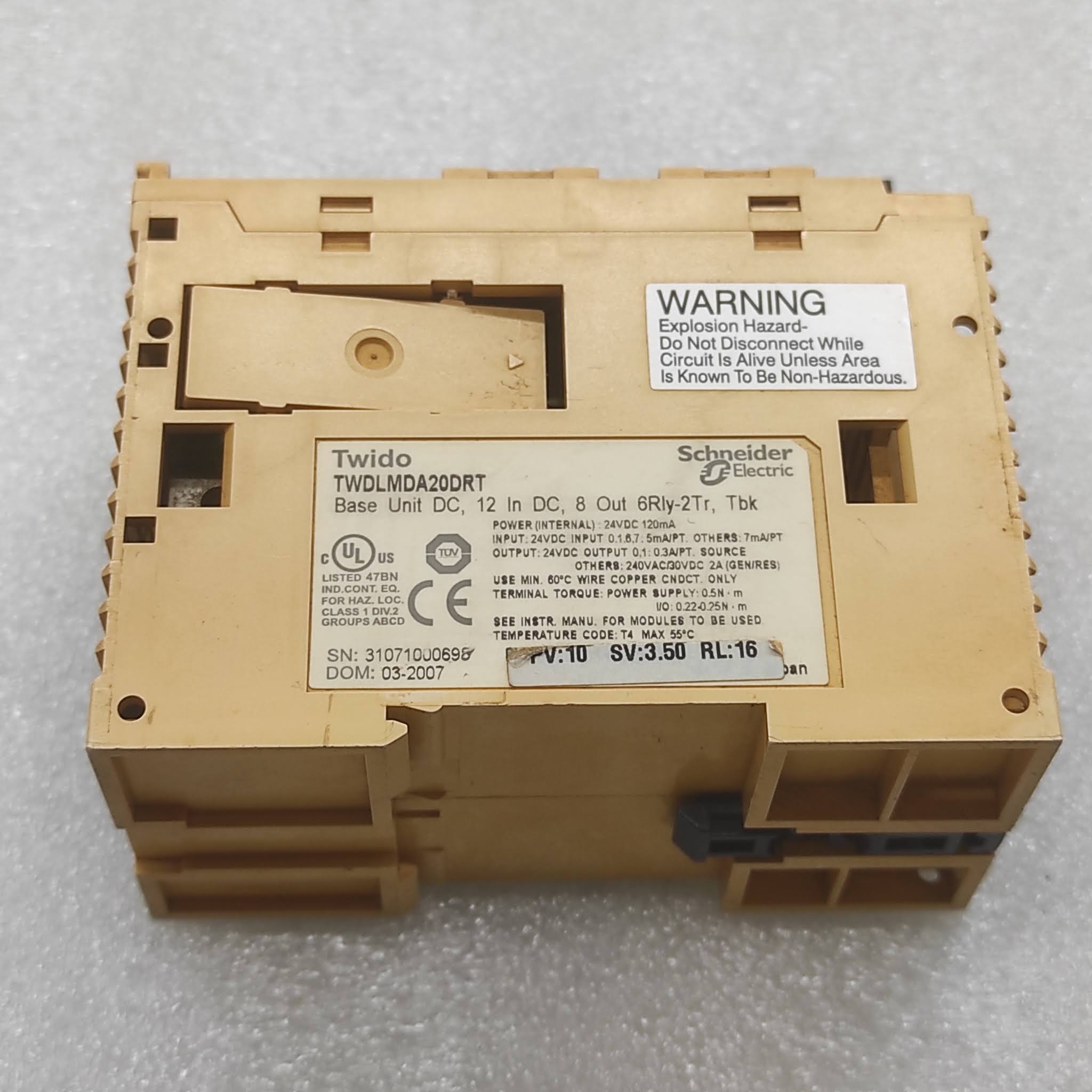 SE TWDLMDA20DRT BASE UNIT 24VDC