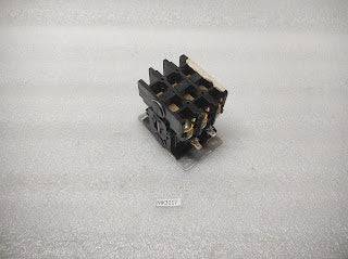 TELEMECANIQUE 2200EB230EA MAGNETIC CONTACTOR COIL VOLTAGE 24VAC