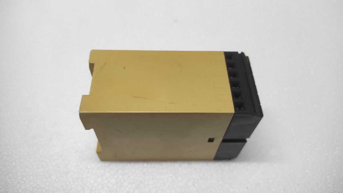 ELCON INSTRUMENT MB4/4/18+18 INTRINSIC SAFETY BARRIER MB 4-4-18-18