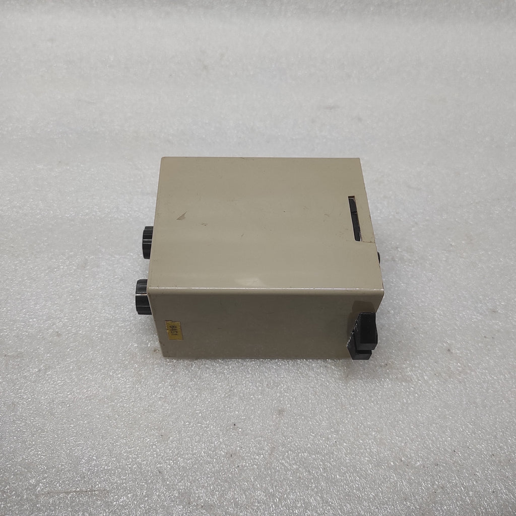 OMRON SDV-FL2 VOLTAGE SENSOR 24VDC