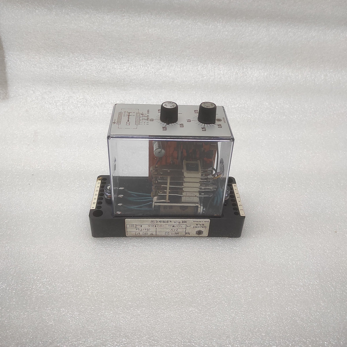 SCHLEICHER MPT 22 TIMER RELAY P082612 24V