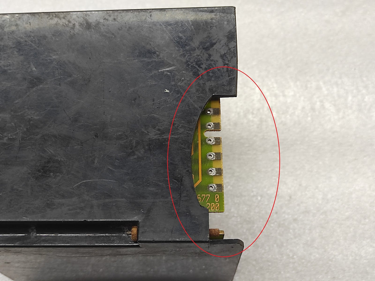 LANDIS & GYR LGK16.622A17 GAS BURNER CONTROL BPDY BROKEN