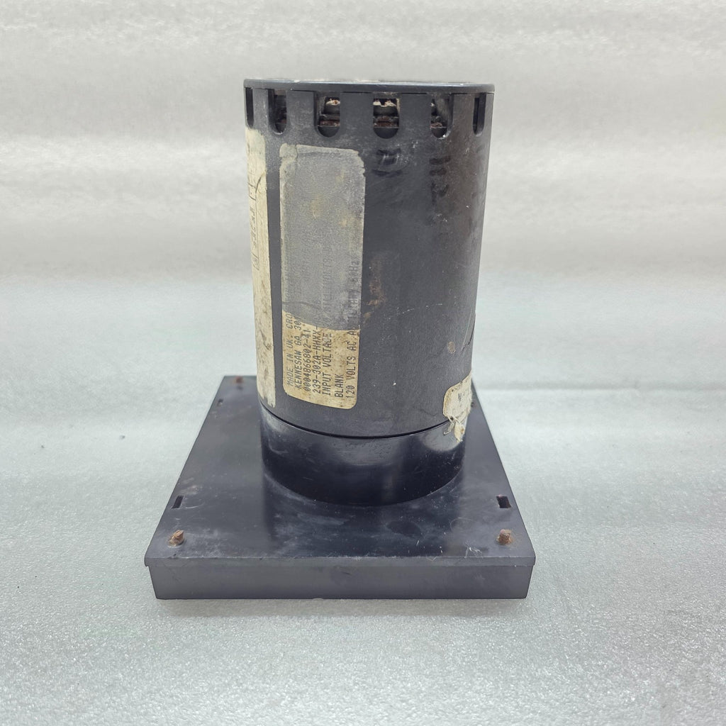CROMPTON 239-302A-HHXX-AC AC VOLTS METER  120V