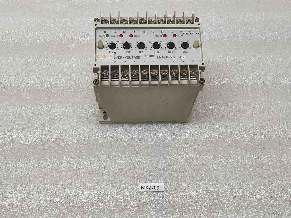 SELCO T3100-00 VOLTAGE RELAY 240VAC