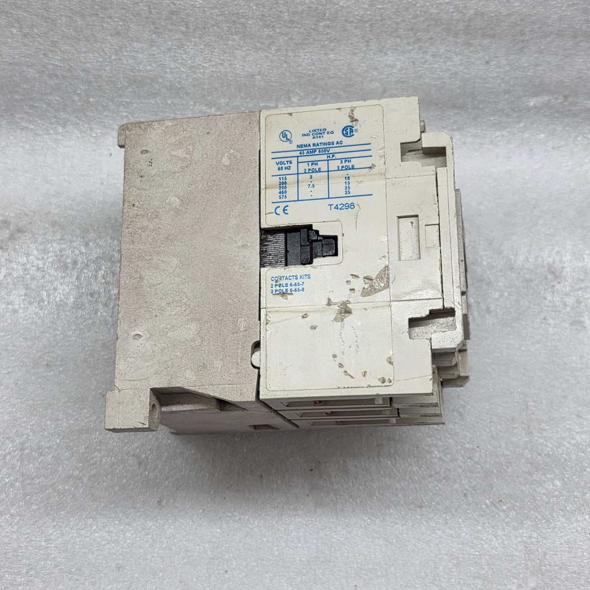 CUTLER HAMMER AN16GN0 MAGNETIC CONTACTOR 45A 110-120VAC AUX C320KGS1