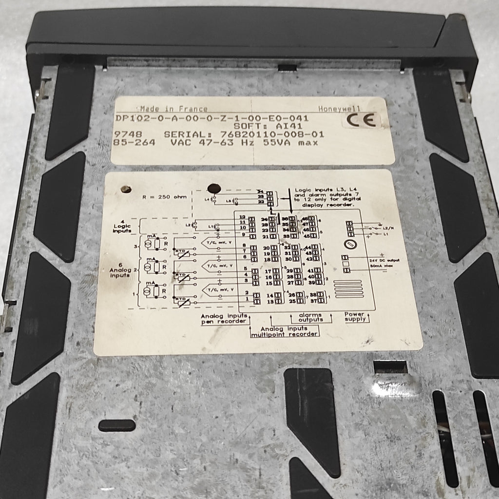 HONEYWELL DP102 CHART RECORDER DP102-0-A-00-0-Z-1-00-E0-041 85-264VAC