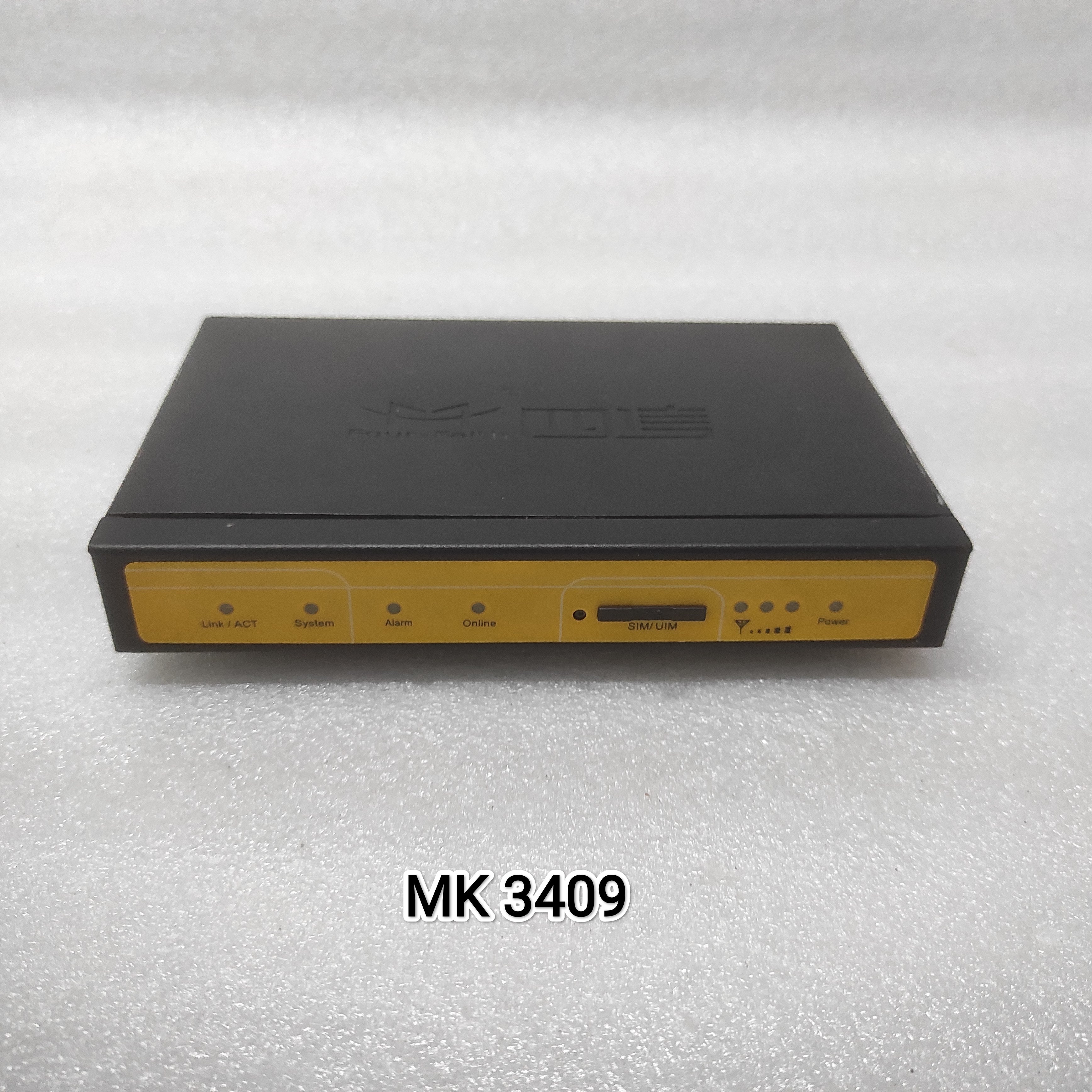FOUR FAITH F3425 INDUSTRIAL ROUTER HSPA+ WITHOUT POWER CABLE
